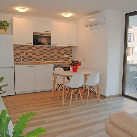Recently Refurbished Apartment With Sea Views. Fuengirola Εξωτερικό φωτογραφία