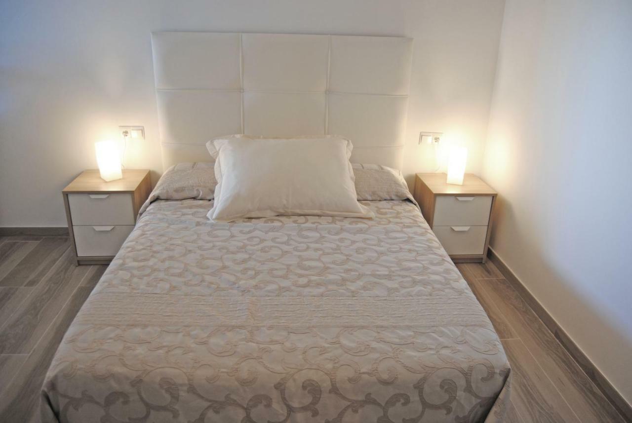 Recently Refurbished Apartment With Sea Views. Fuengirola Εξωτερικό φωτογραφία